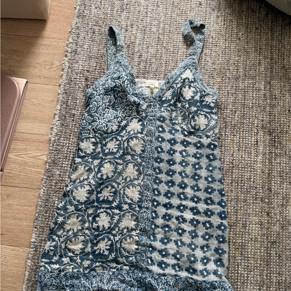 Faherty blue and White Floral Patchwork Mini Dress size 4